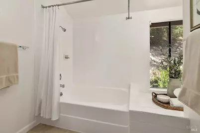 55 Sequoia Glen Lane, Novato, CA 94947 - Photo 14
