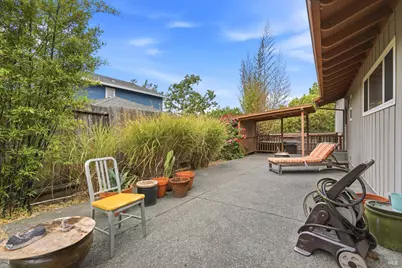 8607 Cypress Avenue, Cotati, CA 94931 - Photo 36