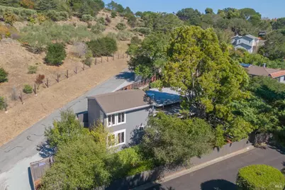 60 Mesa Avenue, Mill Valley, CA 94941 - Photo 32