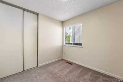 735 Heritage Avenue, Fairfield, CA 94534 - Photo 36