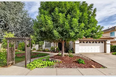 1610 W H Street, Dixon, CA 95620 - Photo 1