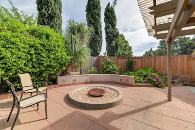 1610 W H Street, Dixon, CA 95620 - Photo 30