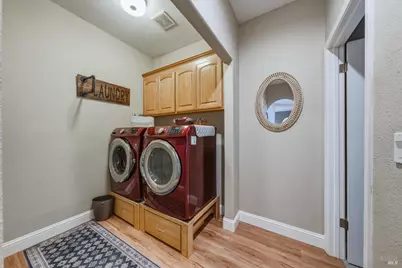 21410 Valley Oak Drive, Middletown, CA 95461 - Photo 26
