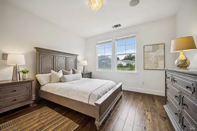 87 Almond Court, San Rafael, CA 94903 - Photo 18