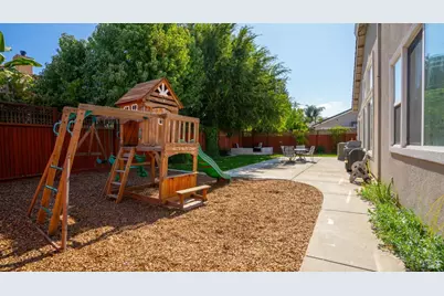 2215 Folsom Fair Circle, Dixon, CA 95620 - Photo 36