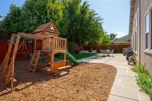 2215 Folsom Fair Cir, Dixon, CA 95620 - Photo 36