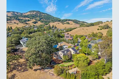 52 Woodleaf Court, Novato, CA 94945 - Photo 74