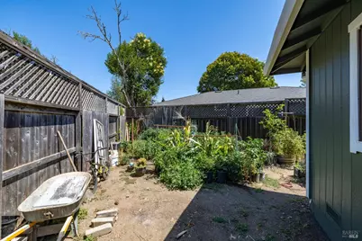 18847 Park Tree Lane, El Verano, CA 95476 - Photo 12