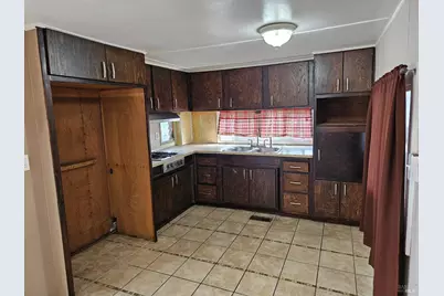1036 Pueblo Avenue #22, Napa, CA 94558 - Photo 2