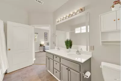 307 Zion Court, Vacaville, CA 95687 - Photo 48