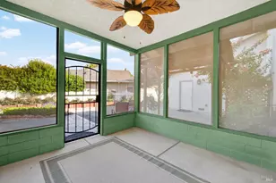 307 Zion Ct, Vacaville, CA 95687 - Photo 40