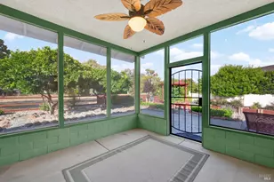 307 Zion Ct, Vacaville, CA 95687 - Photo 38