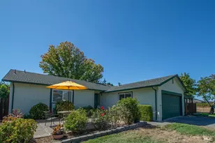 177 Temelec Cir, Sonoma, CA 95476 - Photo 2