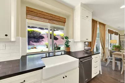 2440 Skyview Circle, Fairfield, CA 94534 - Photo 6
