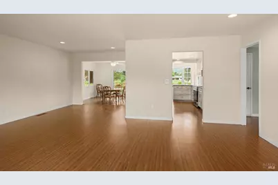 304 Mockingbird Circle, Santa Rosa, CA 95409 - Photo 16