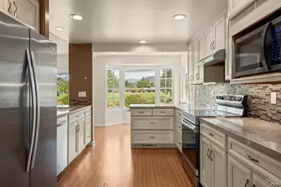 304 Mockingbird Circle, Santa Rosa, CA 95409 - Photo 26