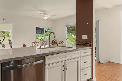 304 Mockingbird Circle, Santa Rosa, CA 95409 - Photo 28