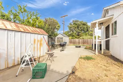 372 Cottonwood Street, Vacaville, CA 95688 - Photo 26