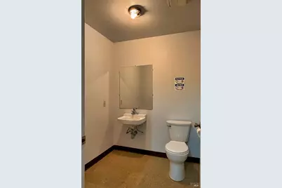 6951 East Road, Redwood Valley, CA 95470 - Photo 4