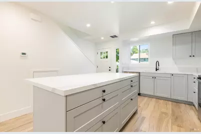 139 Vista View Drive, Cloverdale, CA 95425 - Photo 6