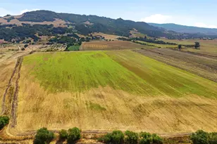 3755 SE Petaluma Hill Rd, Santa Rosa, CA 95472 - Photo 1
