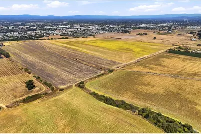 3755 SE Petaluma Hill Road, Santa Rosa, CA 95472 - Photo 10