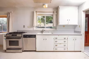 488 Haehl St, Cloverdale, CA 95425 - Photo 12