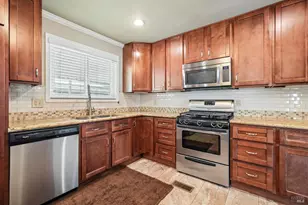 1597 Alamo Dr, Vacaville, CA 95687 - Photo 12