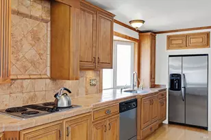 131 Foster Rd, Napa, CA 94558 - Photo 6