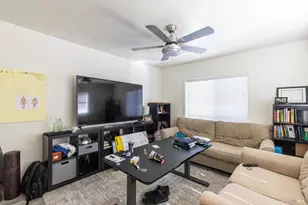 2123 2nd St, Napa, CA 94559 - Photo 18