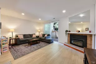 1402 Marylyn Cir, Petaluma, CA 94954 - Photo 2
