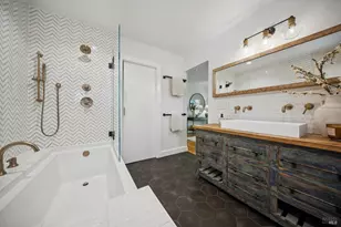 12 Longwood Dr, San Rafael, CA 94901 - Photo 40