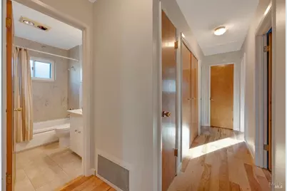 4772 Sunshine Avenue, Santa Rosa, CA 95409 - Photo 18