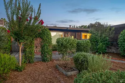 4772 Sunshine Avenue, Santa Rosa, CA 95409 - Photo 2