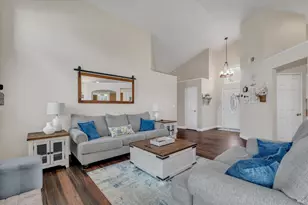 563 Morning Glory Dr, Benicia, CA 94510 - Photo 10