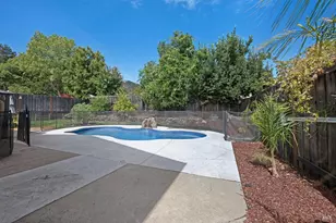 308 Ranch House Dr, Cloverdale, CA 95425 - Photo 32