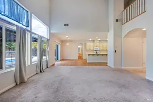 308 Ranch House Dr, Cloverdale, CA 95425 - Photo 10