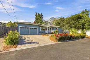 956 Phillips Ave, Petaluma, CA 94952 - Photo 32