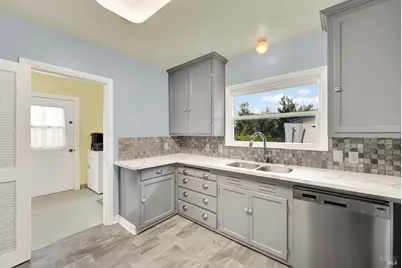 518 Starr Avenue, Vallejo, CA 94590 - Photo 14