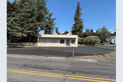 2060 Hagen Road, Napa, CA 94558 - Photo 8