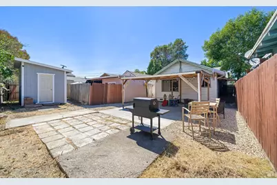 136 12th Street, Vallejo, CA 94590 - Photo 32