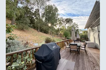 40 Plata Court, Novato, CA 94947 - Photo 16