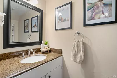 100 Marin Center Drive #28, San Rafael, CA 94903 - Photo 12