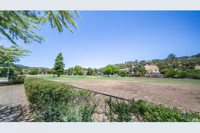 18210 Deer Hollow Road, Hidden Valley Lake, CA 95467 - Photo 34