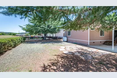 18210 Deer Hollow Road, Hidden Valley Lake, CA 95467 - Photo 32