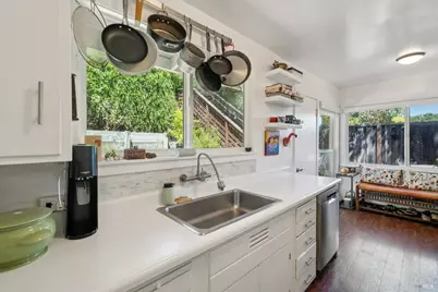 201 Ridgeway Avenue, Fairfax, CA 94930 - Photo 20