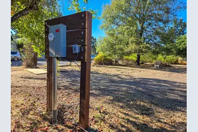 103 E Oak Street, Willits, CA 95490 - Photo 4