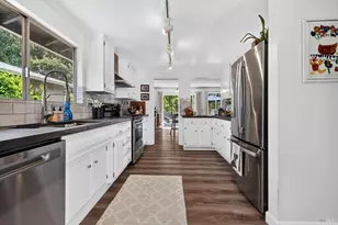 8830 Oak Trail Dr, Santa Rosa, CA 95409 - Photo 14