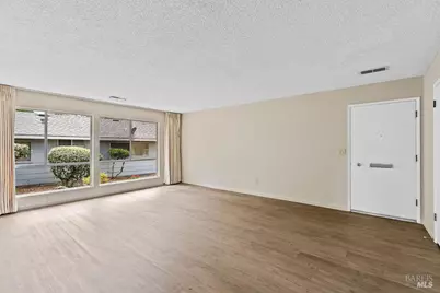 172 White Oak Drive, Santa Rosa, CA 95409 - Photo 8