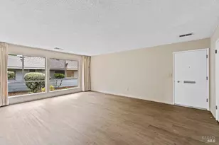 172 White Oak Dr, Santa Rosa, CA 95409 - Photo 8